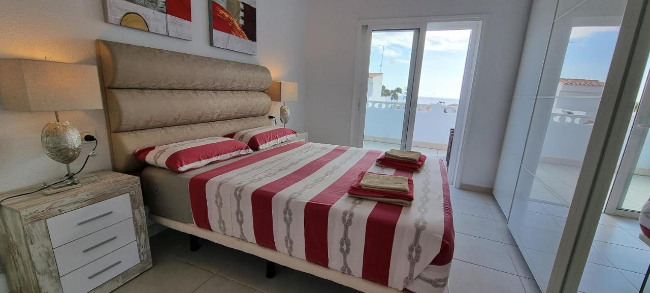 Lovely 4-Bed Villa With Ocean Views In Sueno Azul Callao Salvaje Bagian luar foto